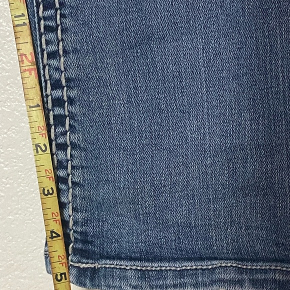 Paisley Sky Jean Mid Wash Blue Low Rise Boot Cut 5 Pocket W12 Embroidery Studded - Picture 15 of 16